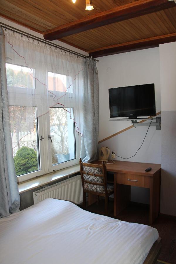 Pensjonacik Elmi Hotel Gizycko Exterior photo