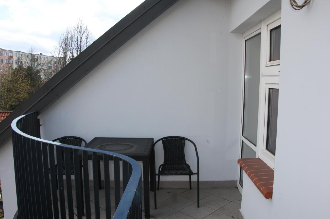 Pensjonacik Elmi Hotel Gizycko Exterior photo
