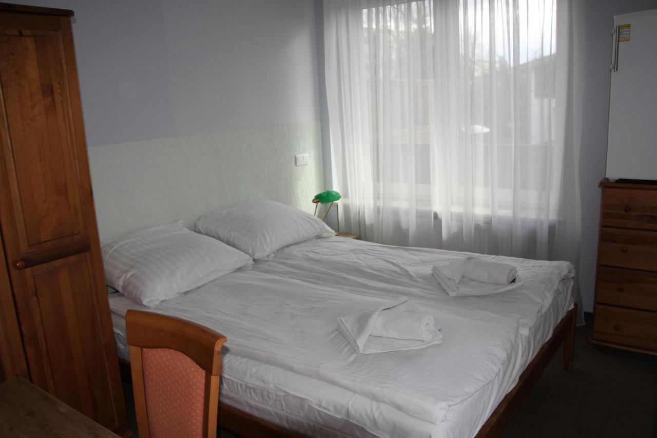 Pensjonacik Elmi Hotel Gizycko Exterior photo
